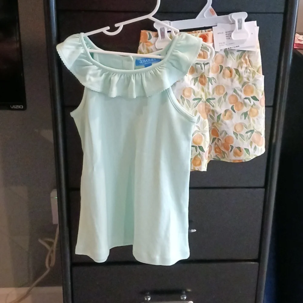 NWT J. Bailey Girl's Pretty Peach short set size 8 - Picture 1 of 9